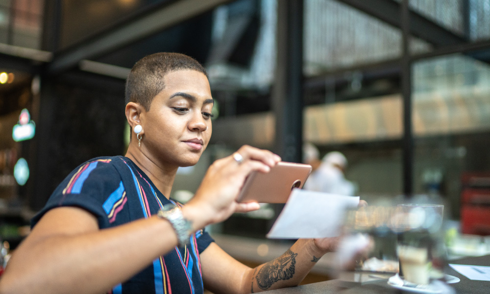 woman using remote deposit