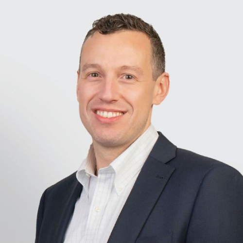 Kris Lazzaretti headshot