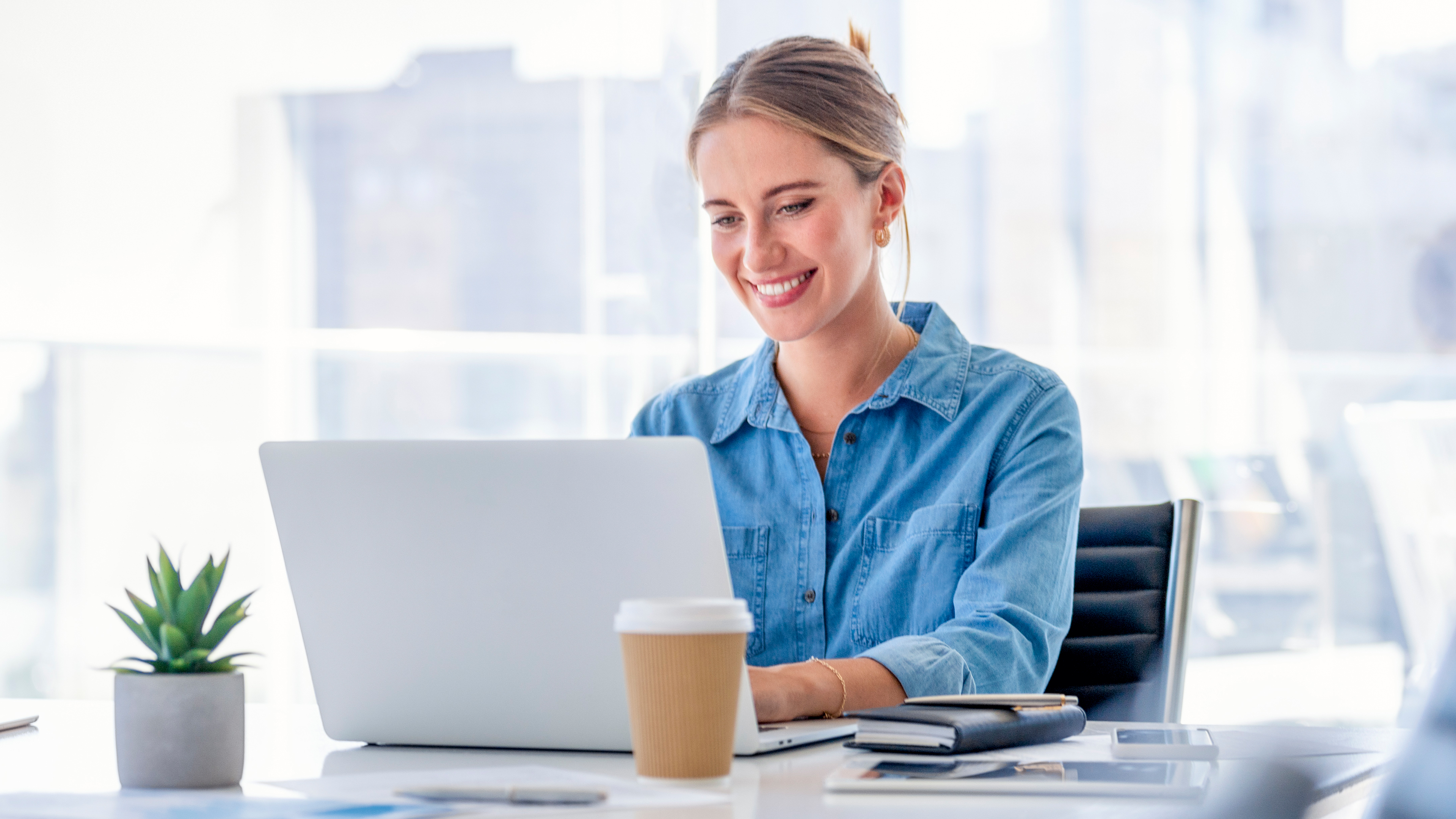 Business woman on laptop